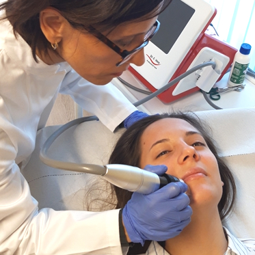 Radiofrekvenčni microneedeling nove generacije